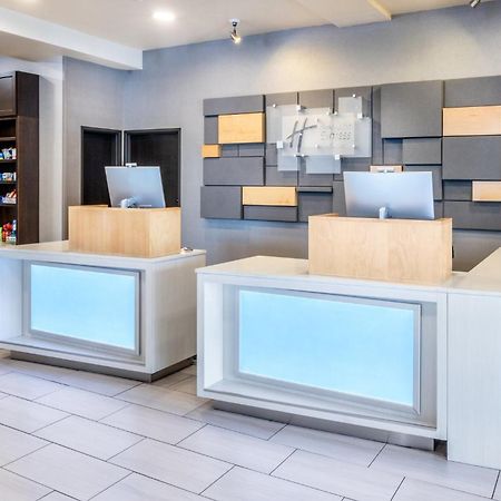 Holiday Inn Express & Suites - Colorado Springs Afa Northgate By Ihg Exterior foto