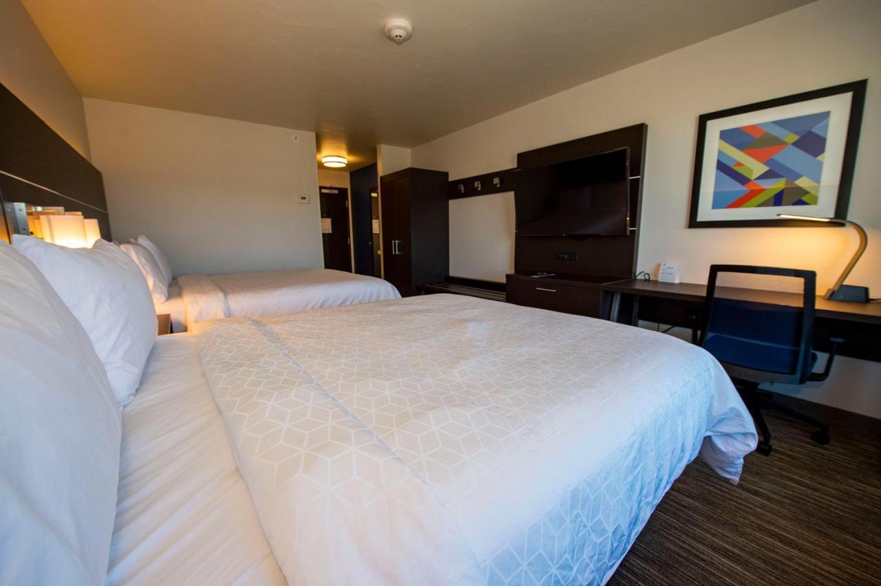 Holiday Inn Express & Suites - Colorado Springs Afa Northgate By Ihg Quarto foto
